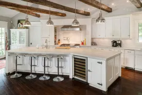 Luxury Family Home / Retreat Center on Great Pond - Image 3