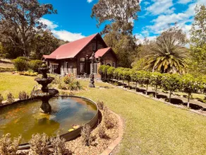 Magnolia Manor Rustic Chapel - Image 2