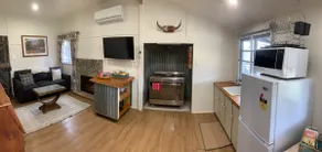 Spencer Lane Cottage & Granny Flat - Image 3