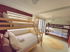 Cozy home with Theater Game Room - Image 5