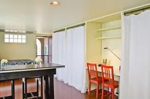 Echo Park Studio with Great View - Image 4