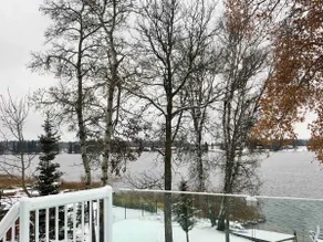 Lakefront Four Seasons Cottage with a View - Image 2