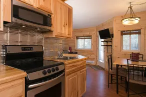 Renovated condo(unit #27) 3 miles from mtn - Image 2