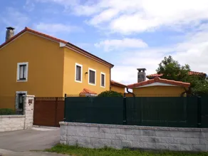 Casa de 5 habitaciones, jardín, WiFi, sala de juegos, a 1.5 km de la playa - Image 2