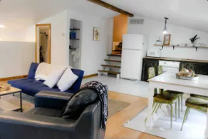 Blue Fern Hotel - Nestled Away Loft Space - Image 3