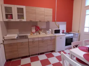 Quiet apartment in the heart of Debrecen - Image 4