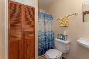 Charming James River Cottage - Image 3