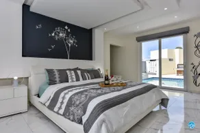 Modern 8 guest Family Villa with pool, 4 bedrooms! - Image 5