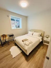 Beautiful Suite (Unit #1), 1BR - Image 3