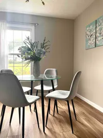 New Stylish Condo Monthly Rental - Image 4