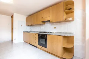 At the Verde Villaggio three-room apartment - Image 4