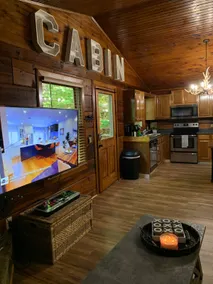 Log Cabin Minutes to Dollywood all Pigeon Forge - Image 5
