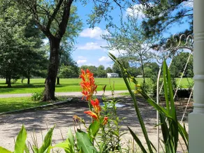 Colonial Retreat - Image 4