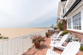 Belle maison devant la plage - Image 2