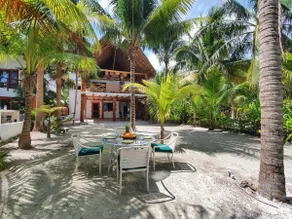 Villa Palmeras - 6 Bedrooms Beachfront - Image 5