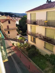 T1 32m² at 100m des cures - Image 3