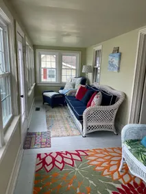 Sunshine Retreat-Large Deck-Enclosed cozy porch! - Image 4