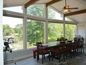 Beautifully Remodeled Cedar Creek Lake House - Image 2