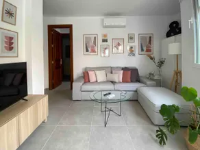 3# Fabulous Penthouse with Terrace in the Center of Granada - Image 3