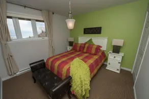 Superb little cottage with river and mountain views. - Image 4