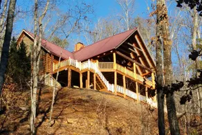 The Lodge at Beasley Mine - 3-Story Full Log Cabin - Image 2