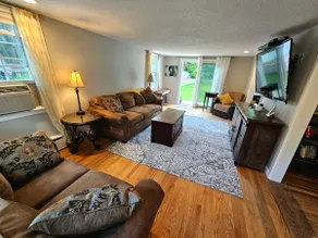 Family Oasis 4bd/2ba Private Yard & POOL! - Image 4