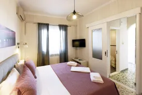 Aspasia's Fresh House - Image 2