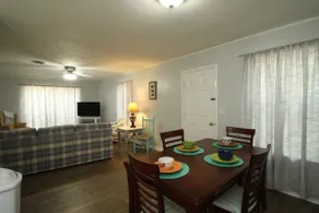 Lovely home extremely close to Parris Island! - Image 2