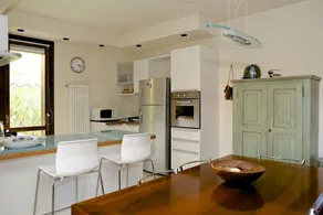 VILLA with private garden & community pool @ GARDA - Image 4