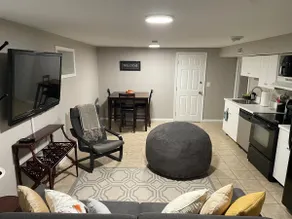 Private Basement Suite- National Harbor/ Waldorf - Image 2