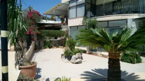 Villa George - Family Holidays - Image 3