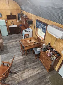 Kuprel Country Cabin - Image 5
