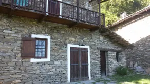 Old stone house near Sestriere - Image 2