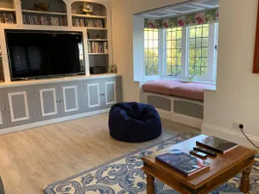 Delightful 2 bedroom Cottage in quiet location - Image 3