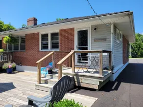 Private suite close to beaches and downtown. - Image 3