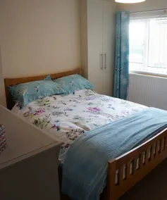 Hedgehog Cottage, Sleeps 3, on street parking - Image 2