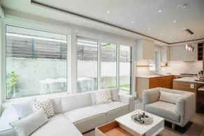 Beautiful Modern Award Winning Guest Home- N.Van - Image 3