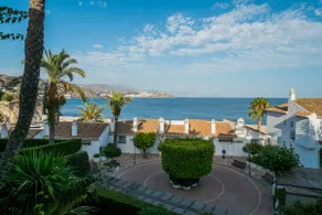 Sea view stunning apartment - Image 2