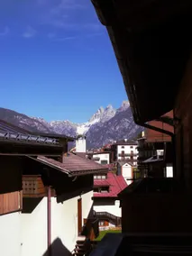 Comfortable apartment in Auronzo di Cadore - Image 4