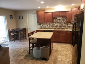 4 Bedroom Home Close to Hersheypark & Farm Show - Image 5