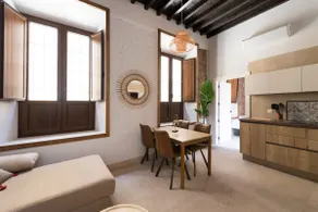 Bajo B. Family accommodation with patio and jacuzzi. - Image 5