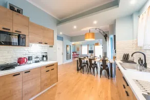 Diamond Home 2 | Style & Value, 20' to Acropolis - Image 3