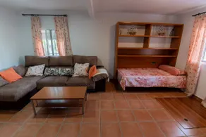 Casa Cuesta del Álamo. Vistas frente Puente Lata - Image 3