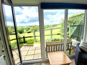 A secluded self contained Country Suite with a view - parking, easy access to Bath - Image 2