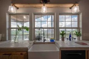 Pet’s Stay Free! Waterfront Family Oasis! - Image 4