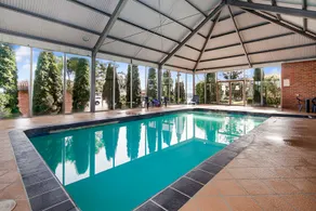 THE VILLA - Image 2
