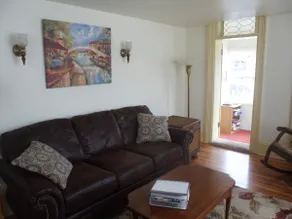 Schöne 1-Zimmer-Wohnung im Herzen von Golden - Image 3