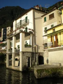 The Terrace on Lake Como - Image 2