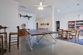 Beale 2 bks, 1st FLOOR 5000 sqft 11 beds + parking - Image 3