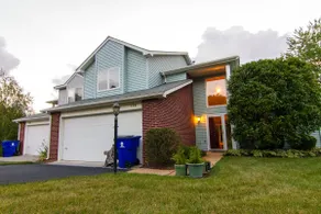 3 BD walking distance from downtown - Image 2
